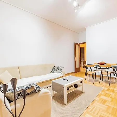 Apartment Sweet Dreams *